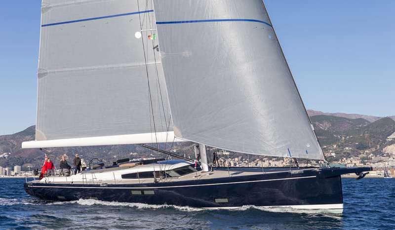 JIKAN Charter Yacht